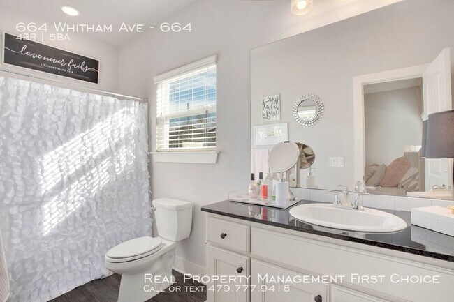 Building Photo - 664 Whitham Ave