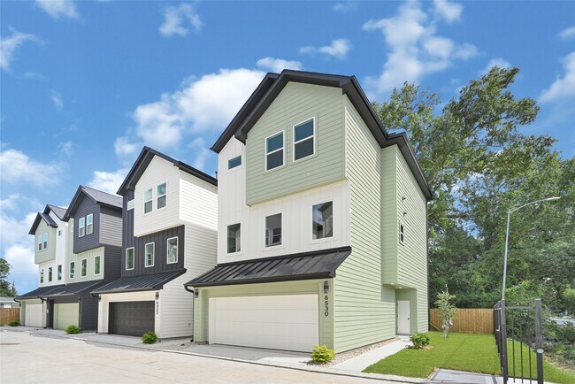 Building Photo - 6530 Goldspier St