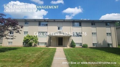 Building Photo - 809 SilverMeadow 304