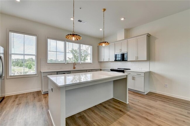 Building Photo - 430 Argosy Pk Cir