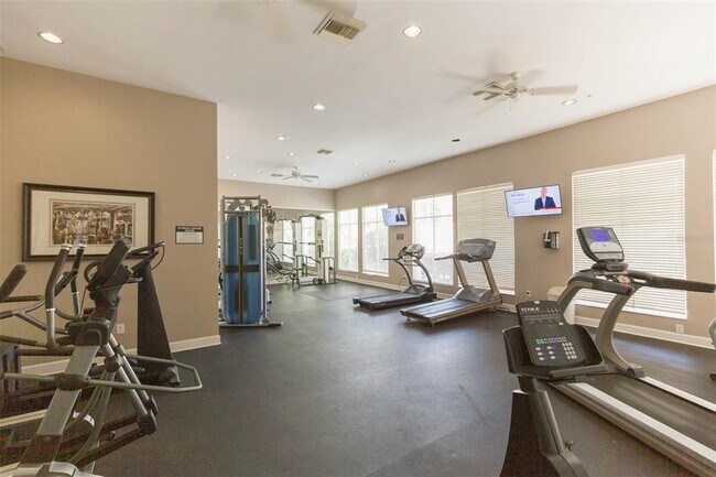 Building Photo - 5125 Palm Springs Blvd