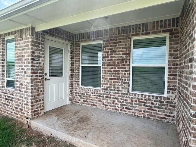 Building Photo - Beautiful 2 Bed 2 Bath!