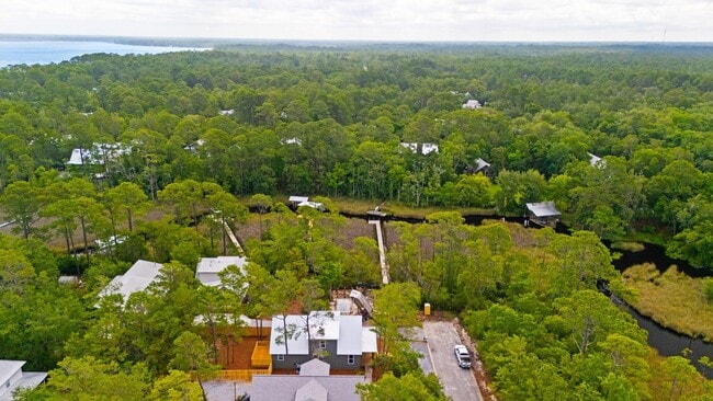 Building Photo - 45 Laurel Oak Ln