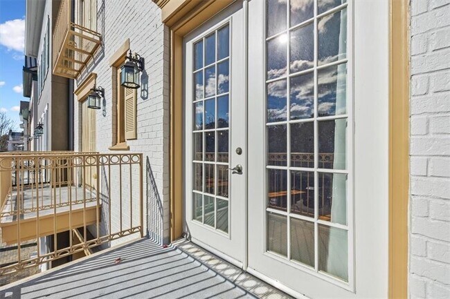 Building Photo - 2260 Edgartown Ln SE