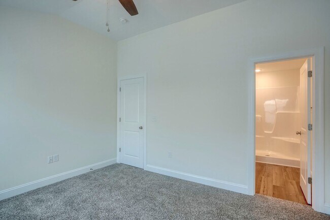 Building Photo - 315 Starfish Ln
