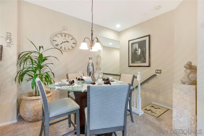 Building Photo - Otay Ranch - Gorgeous 2 Bed/2 Bath Condo w...