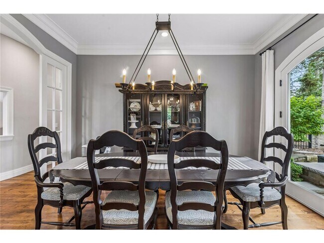 Building Photo - 15700 Portico Dr