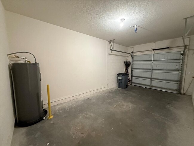 Building Photo - 1819 Covent Garden Ln