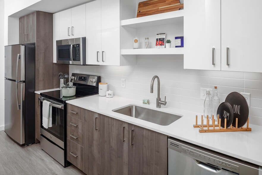 Primary Photo - Axletree Apartments - City Vibes, Small To...