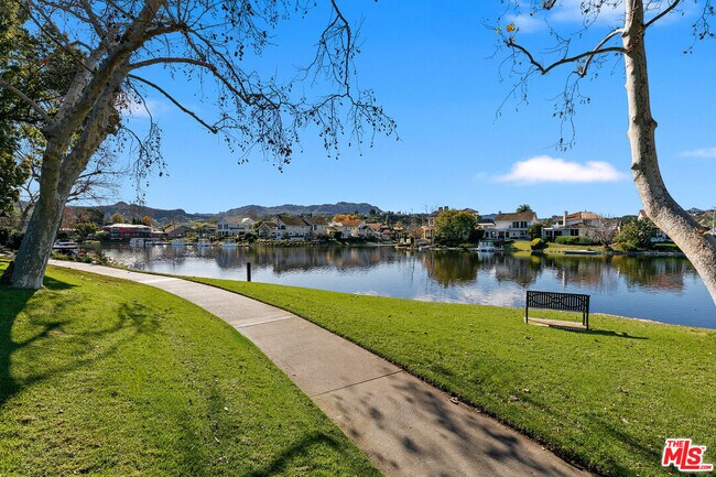 Building Photo - 32173 Sailview Ln