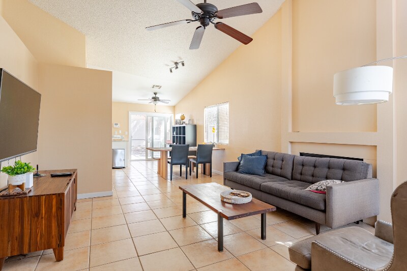 Building Photo - 8412 Surfs Up Dr