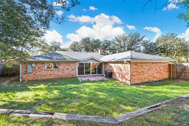 Building Photo - 7101 Ellis Rd