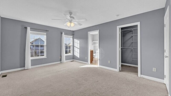 Building Photo - 6294 New Albany Rd W