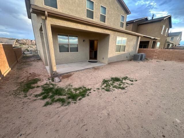 Building Photo - 3 Parador Ct