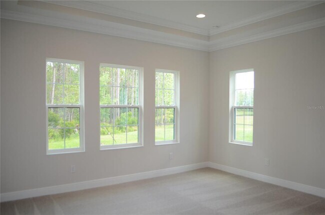 Building Photo - 35335 Big Hawk Dr