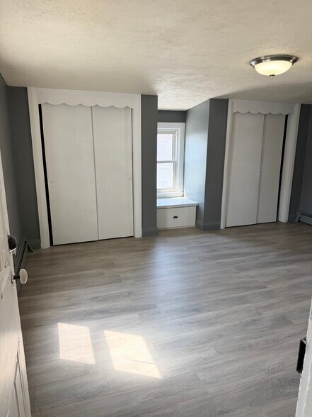 Building Photo - 1212 E Philadelphia Ave