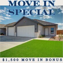 Building Photo - Brand new townhomes in Frenship East!