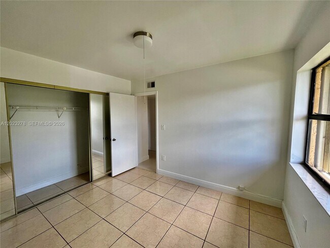 Building Photo - 10893 NW 7th St