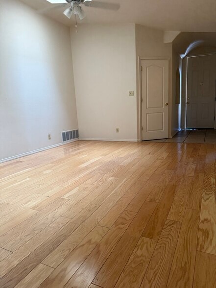 Building Photo - 6716 Butte Volcano Rd NW