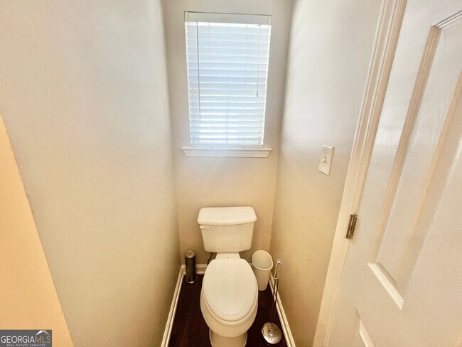 Building Photo - 4713 Autumn Rose Trail