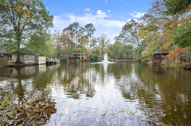 Building Photo - 4724 Lake Point Ave