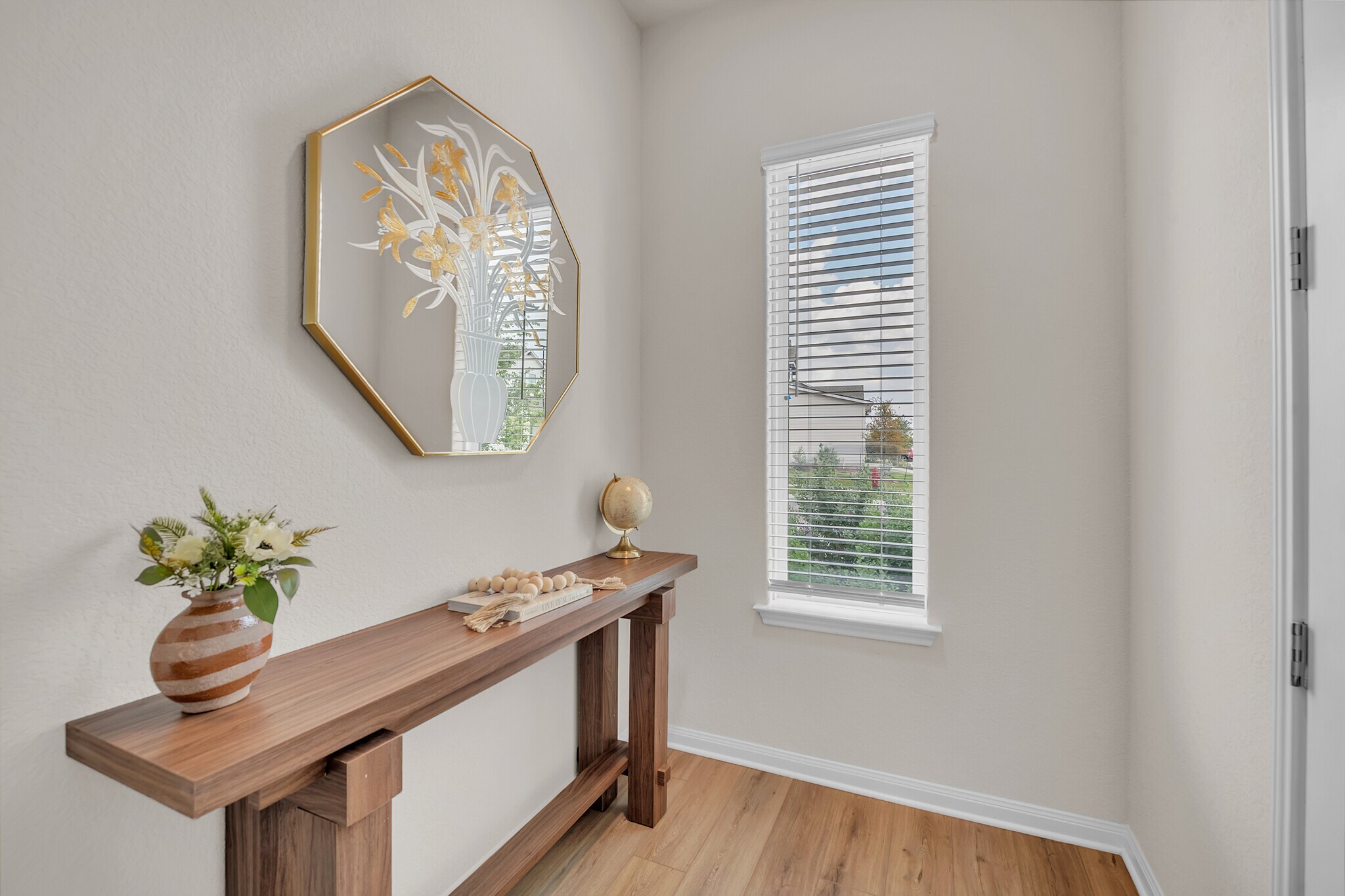 Building Photo - 8616 Torrita Dr