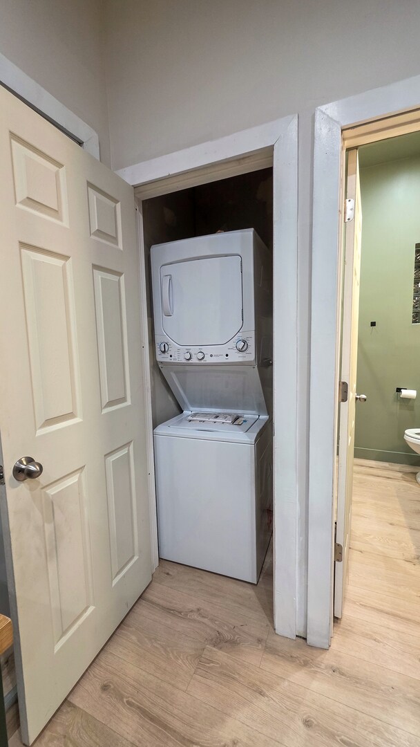 Building Photo - 1812 W 23rd St