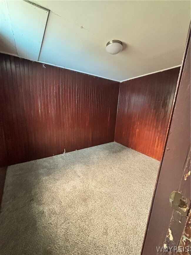 Building Photo - 408 Koons Ave