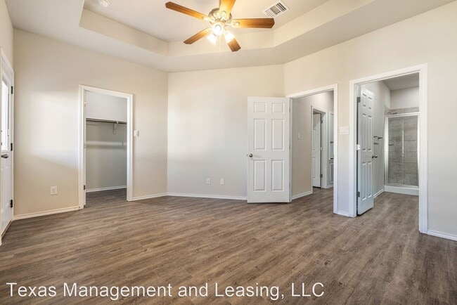 Building Photo - 3 br, 2 bath House - 9111-2 Canyon Bend