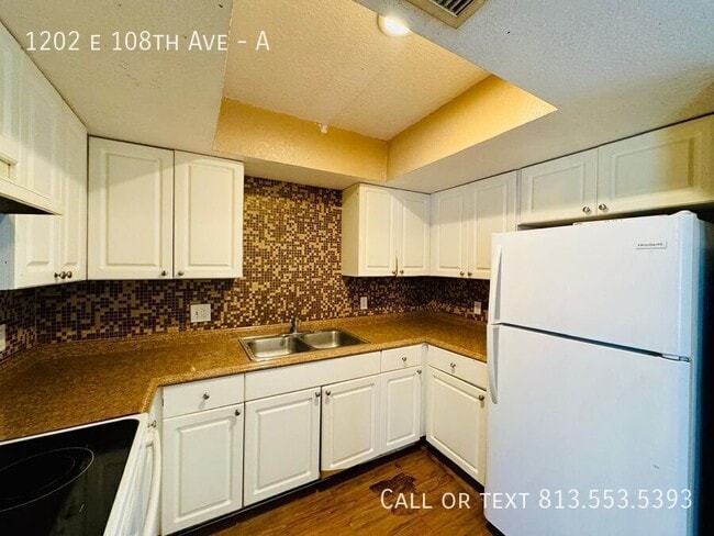 Building Photo - 1202 E 108th Ave