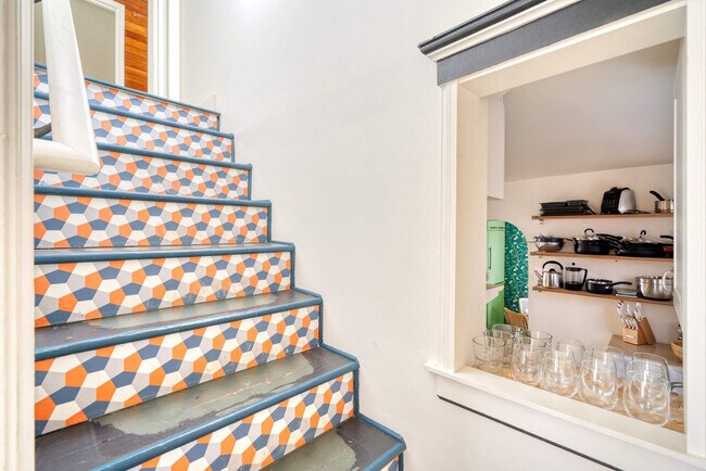 Building Photo - 1235 N Prescott St