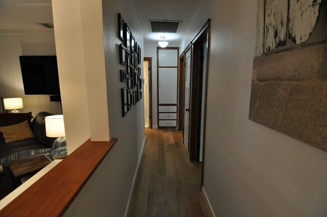 Building Photo - 4 Bedroom Pool Home for Rent in Woodland H...
