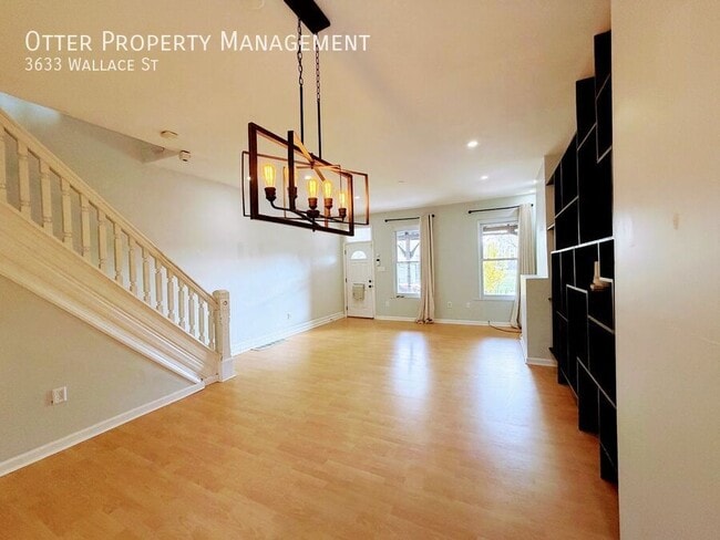 Building Photo - 3633 Wallace St