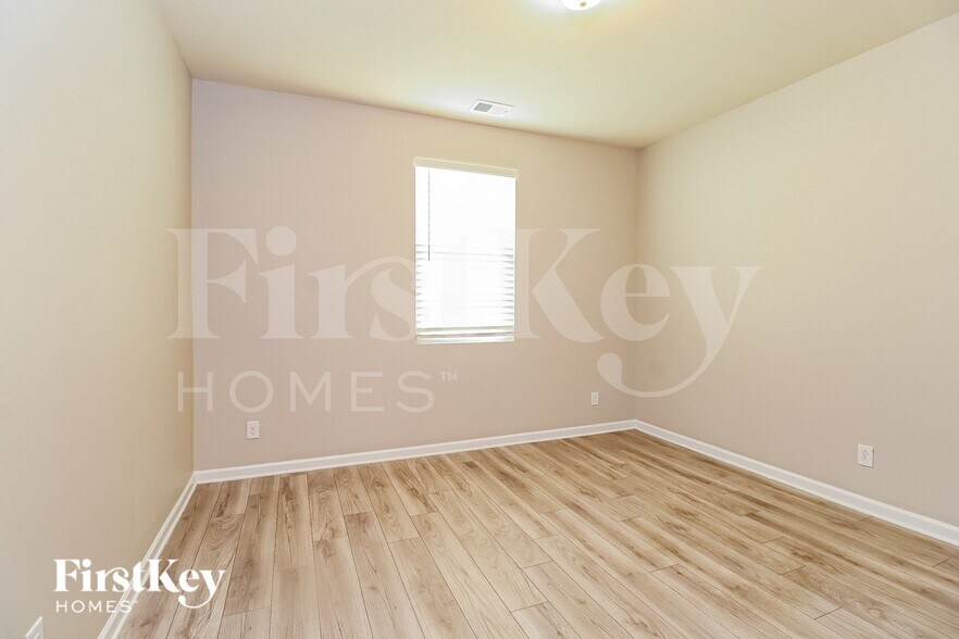 Building Photo - 14106 Ridgewater Way