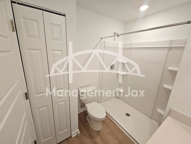 Building Photo - 5918 Ortega Lk Dr