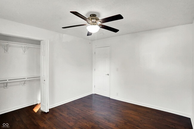 Building Photo - 301 W Pierce St