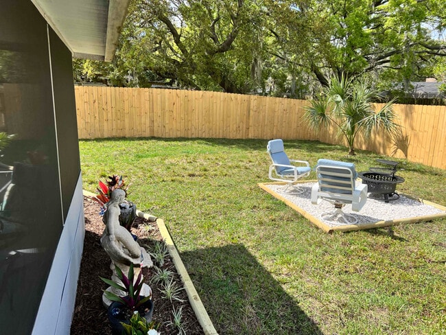 Building Photo - 3823 42nd St