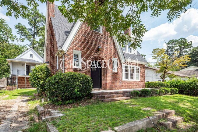 Building Photo - Spacious 4-Bedroom, 4-Bath Home in the Heart of Orangeburg – A Perfect Fit for Comfortable Living!