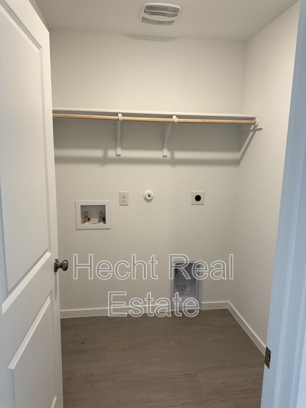Building Photo - 1836 Wood Warbler Ln