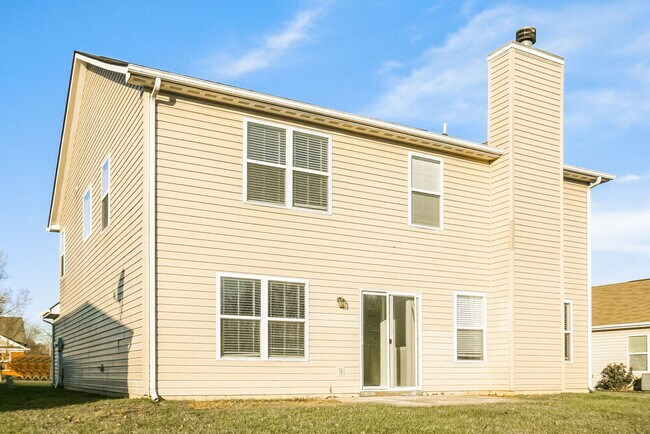 Building Photo - 4327 Raintree Rd