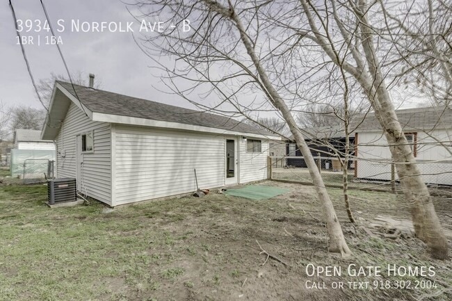 Building Photo - 3934 S Norfolk Ave