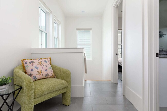 Building Photo - 218 George C Wallace Blvd