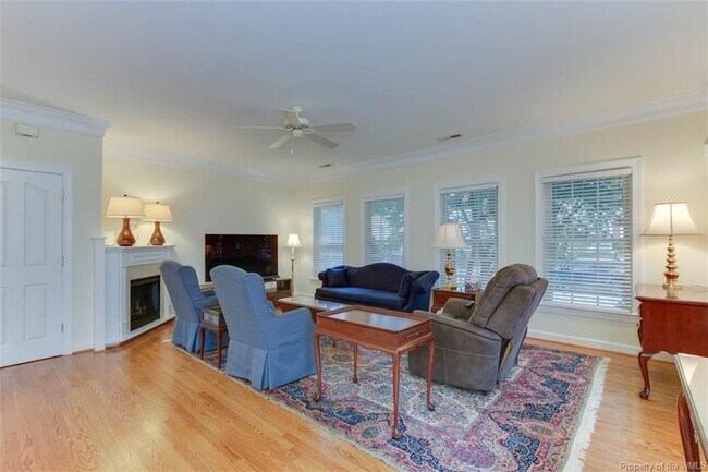 Building Photo - 4609 Town Creek Dr