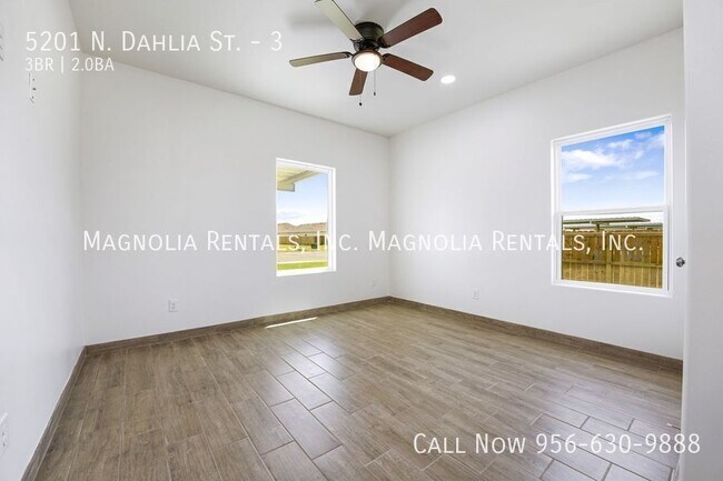 Building Photo - 5201 N Dahlia St