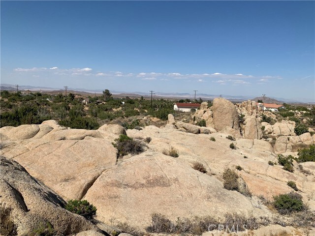 Building Photo - 5345 Carlsbad Ave