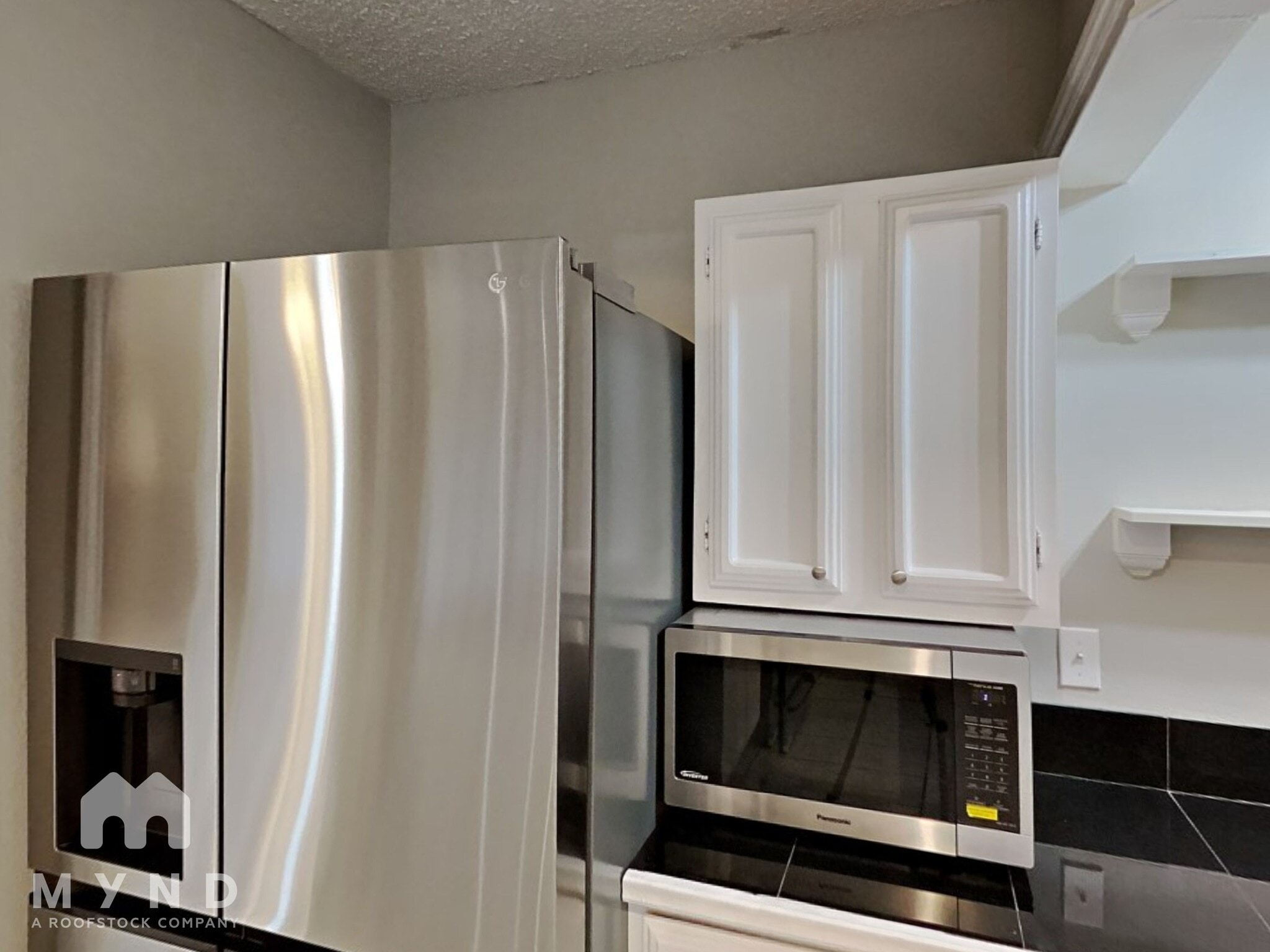 Building Photo - 9150 Park Trail