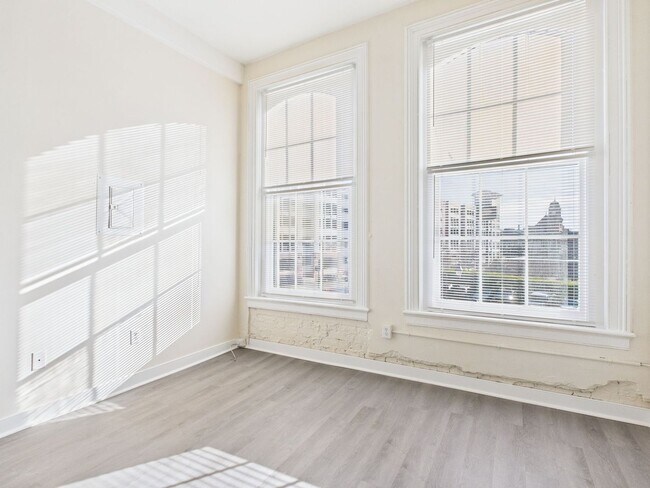 Interior Photo - Flats at 14th