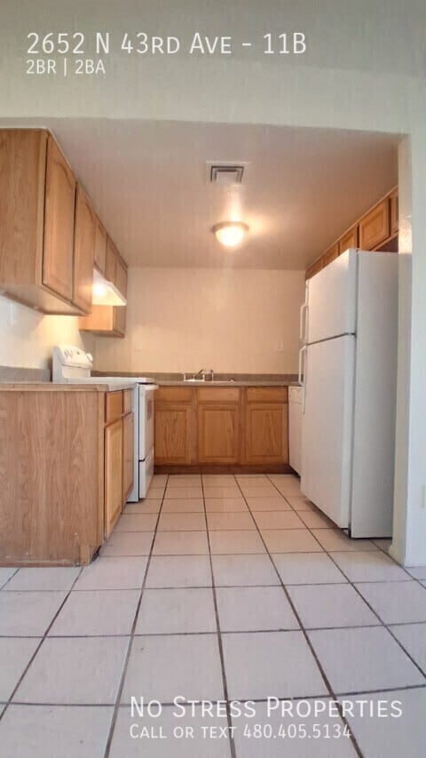 Building Photo - 2652 N 43rd Ave