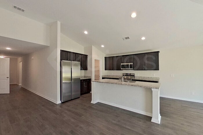 Building Photo - 100 Ebenezer Blf Wy