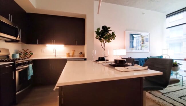 Building Photo - 1322 S Wabash Ave